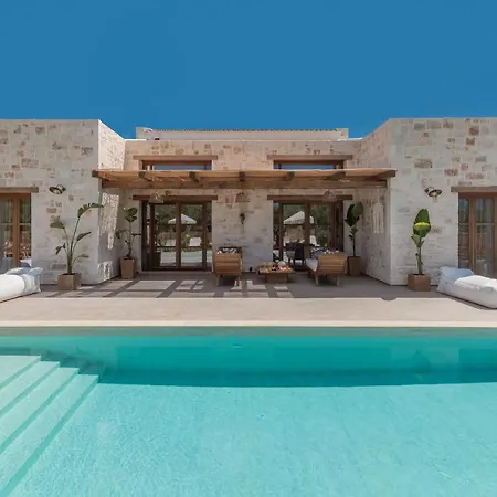 White Stone Hesperia - Poolside Escape Close To Laganas