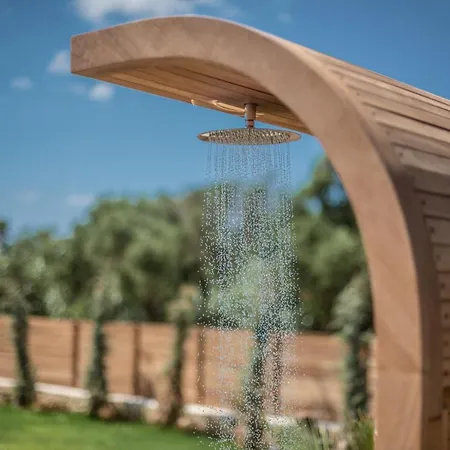 White Stone Hesperia - Poolside Escape Close To Laganas Вилла Литакия