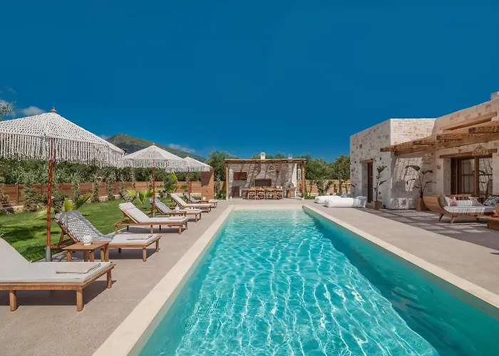 White Stone Hesperia - Poolside Escape Close To Laganas Lithakia (Zakynthos)
