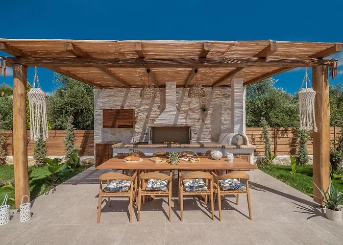 White Stone Hesperia - Poolside Escape Close To Laganas