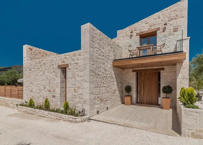 Villa White Stone Hesperia - Poolside Escape Close To Laganas Lithakia (Zakynthos)
