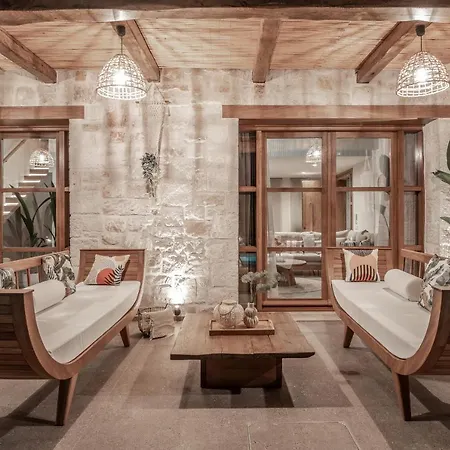 White Stone Hesperia - Poolside Escape Close To Laganas Villa *