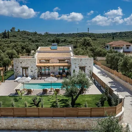 Villa White Stone Hesperia - Poolside Escape Close To Laganas Lithakia (Zakynthos)