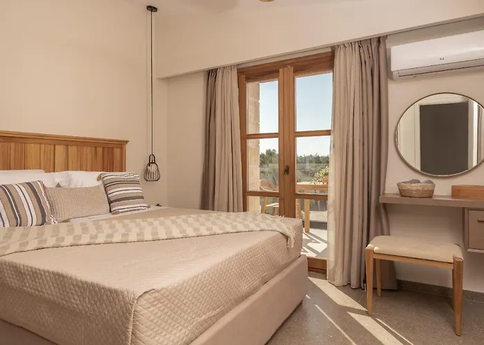 White Stone Hesperia - Poolside Escape Close To Laganas * Литакия