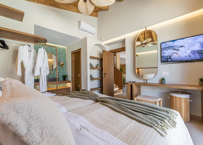 White Stone Hesperia - Poolside Escape Close To Laganas Вилла