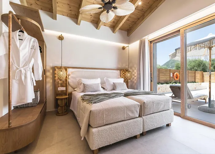 White Stone Hesperia - Poolside Escape Close To Laganas Вилла *